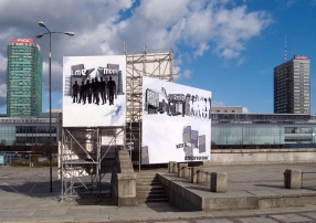 Daniela Brahm The Big Argument 2009, in: "Warsaw Under Construction", Museum of Modern Art in Warsaw site-specific installation, scaffoldings, billboards, large format prints, painting, approx. 11 x 7 x 4 m